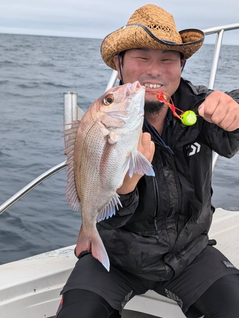 2026年8月31日 鹿島港 横ちゃん丸 ヒラメ・アジ船 釣果｜ヒラメよしこちゃん：1 写真1